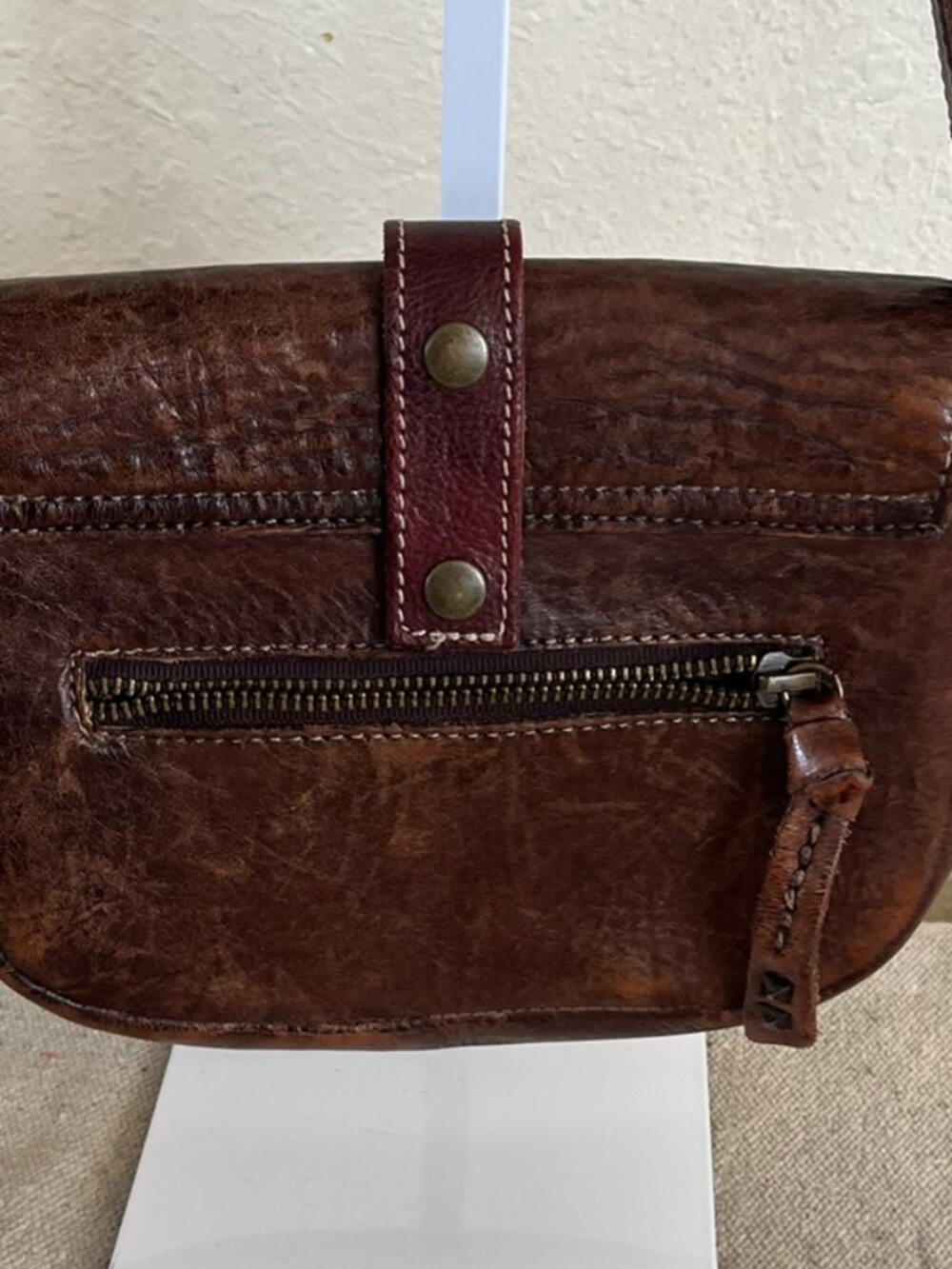 Bedstu Woman's brown Shoreline Crossbody Bag - Picture 10 of 14